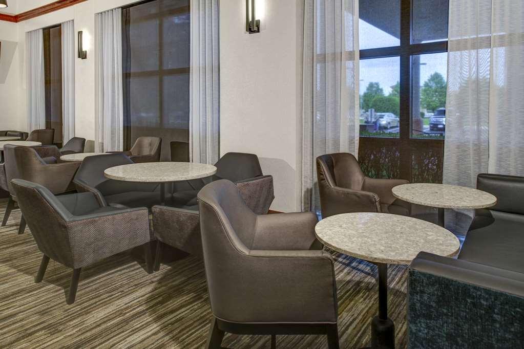 Hyatt Place Mystic Restaurant photo