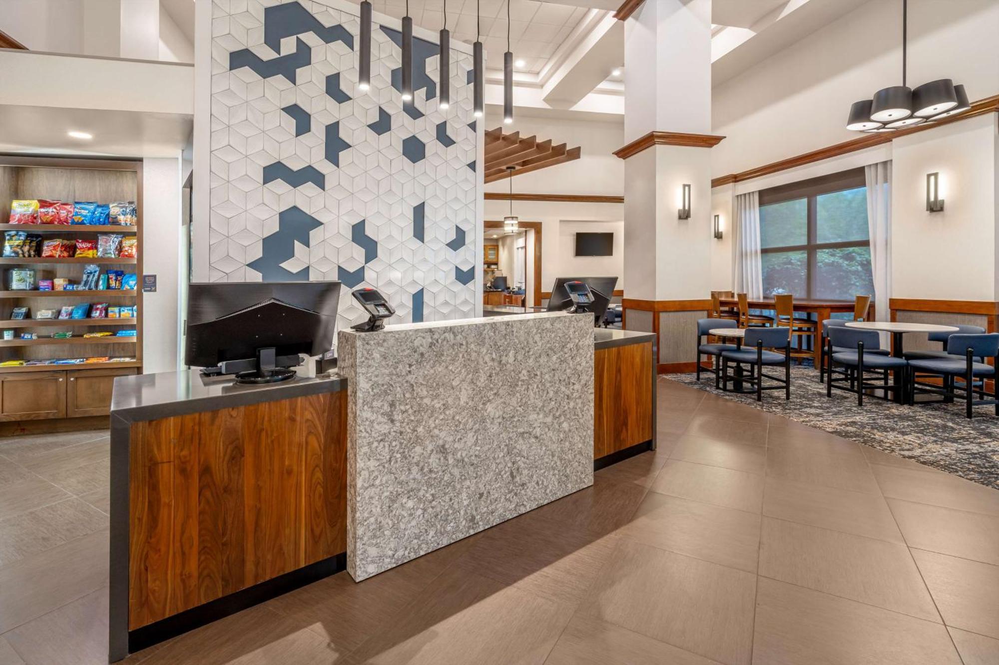 Hyatt Place Mystic Exterior photo